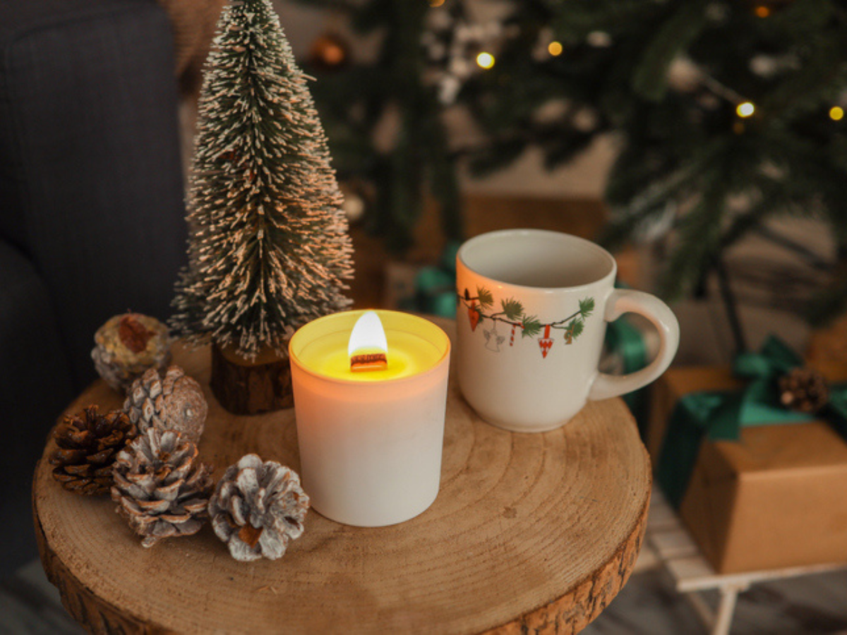 Christmas candle burning